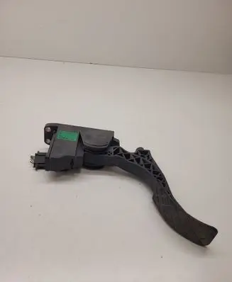 Skoda Fabia Mk1 (6Y) Accelerator throttle pedal 0280752215 089202192 6Q1721503A