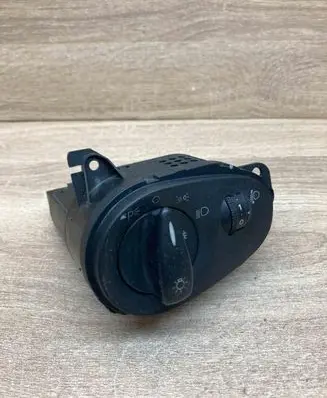 Ford Focus Light switch 98AG13A024CH