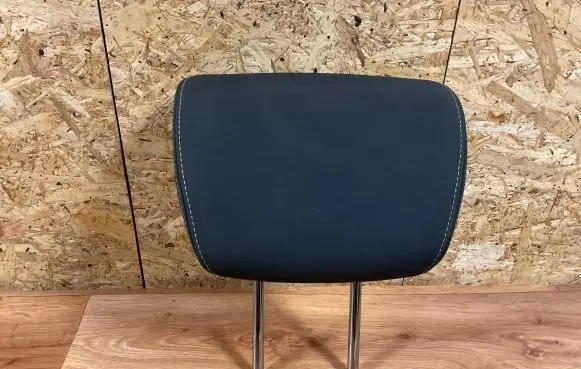 Volvo V50 Rear seat headrest 