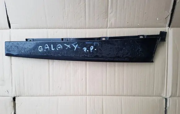Ford Galaxy Front door trim (molding) 