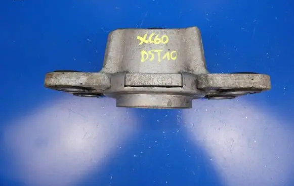 Volvo XC60 Engine mount bracket 8G9N7M121BA BH9SA