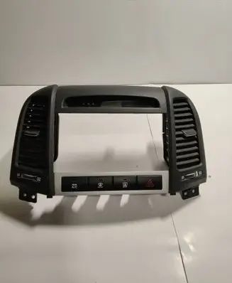 Hyundai Santa Fe Dash center air vent grill 974202B900 0438648