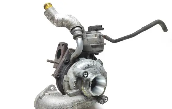 Volvo V40 Turbo 9686120660
