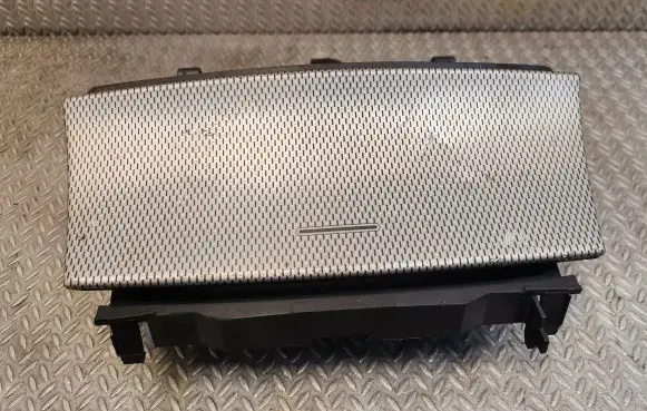 Mercedes-Benz C W203 Car ashtray 2036800852