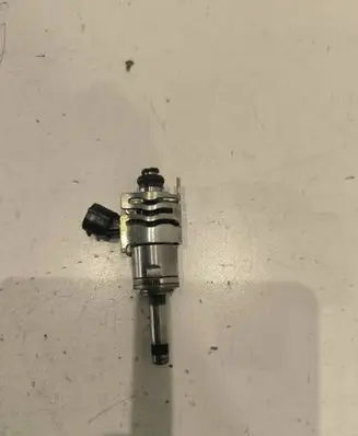 Toyota RAV 4 (XA50) Fuel injector 2325025010 0D3022