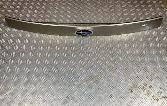 Subaru Forester SH Tailgate trim