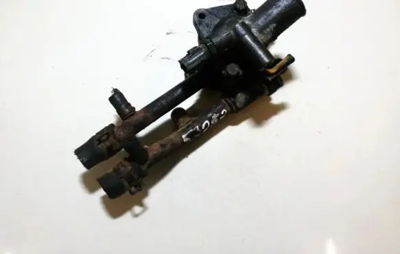 Mazda 323 Engine coolant pipe/hose