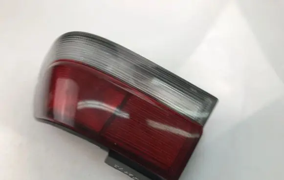 Subaru Legacy Tailgate rear/tail lights 5309603