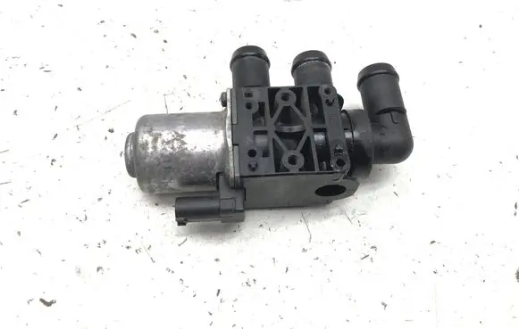 BMW 3 G20 G21 Coolant heater control valve 9890553 9037610