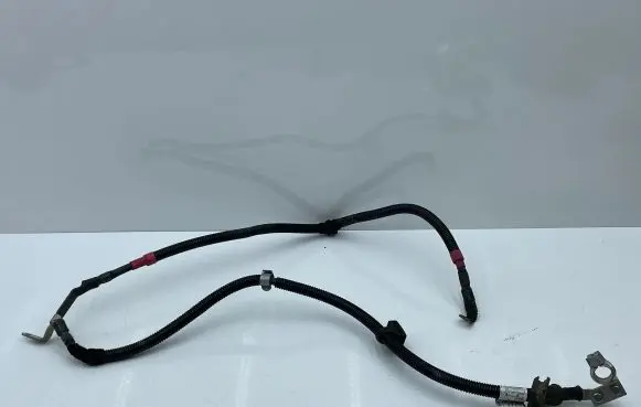 BMW 2 F46 Positive cable (battery) 8594489 E2A206