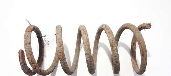 Toyota Avensis Verso Rear coil spring