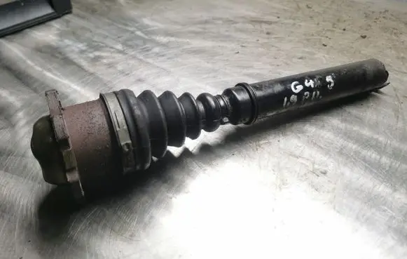Volkswagen Golf IV Driveshaft inner CV joint 