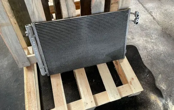 A/C cooling radiator (condenser)