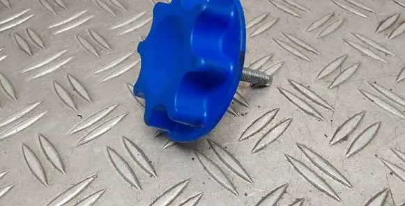 Toyota Yaris Spare wheel bolt 