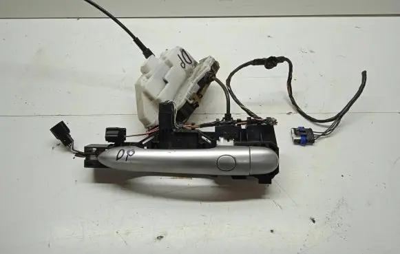 Renault Scenic II - Grand scenic II Front door lock 119121 2408061511