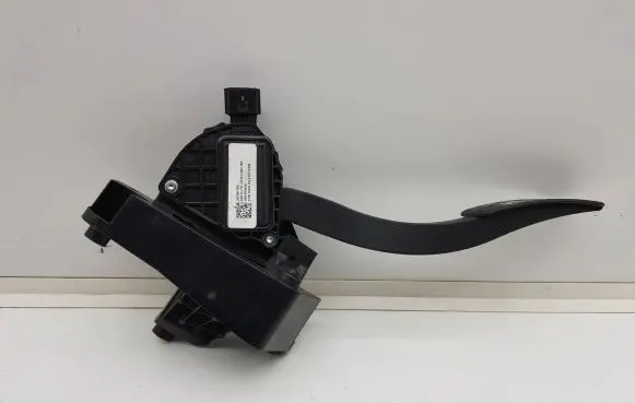 Jaguar I-Pace Accelerator throttle pedal J9D39F836AB D1810175202 E1802054806