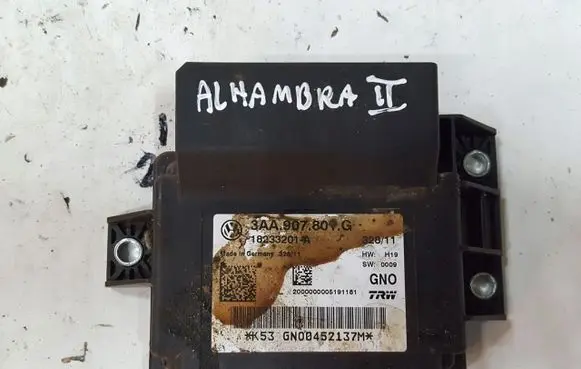 Volkswagen Sharan Hand brake control module 3AA907801G