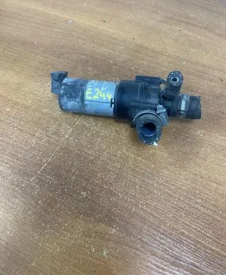Mercedes-Benz E W210 Windscreen/windshield washer pump 0115450128 E244