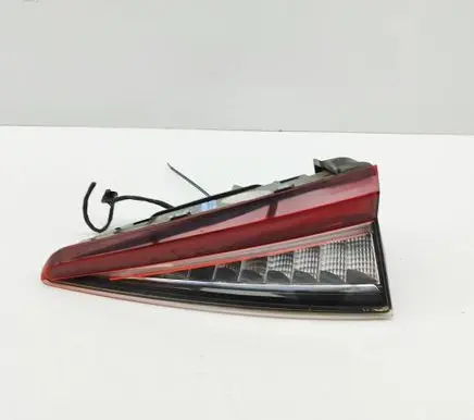 Skoda Enyaq iV Tailgate rear/tail lights 5LG945308A