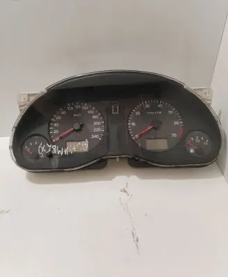 Volkswagen Sharan Speedometer (instrument cluster) 98VW10849FA 7M0919890M