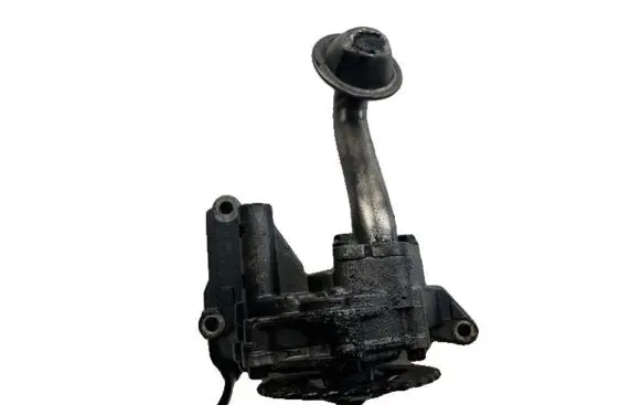 Volkswagen Golf IV Oil pump 06a1151058