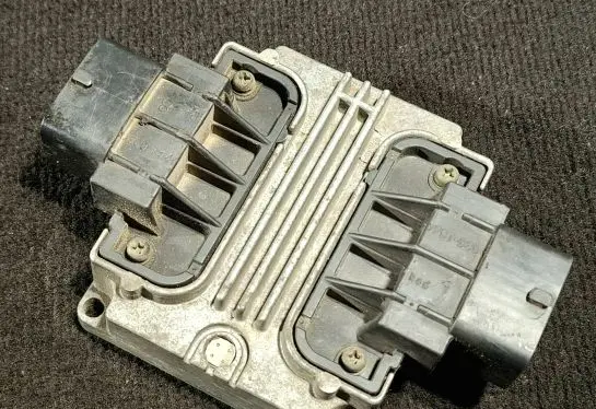Multifunctional control switch/knob