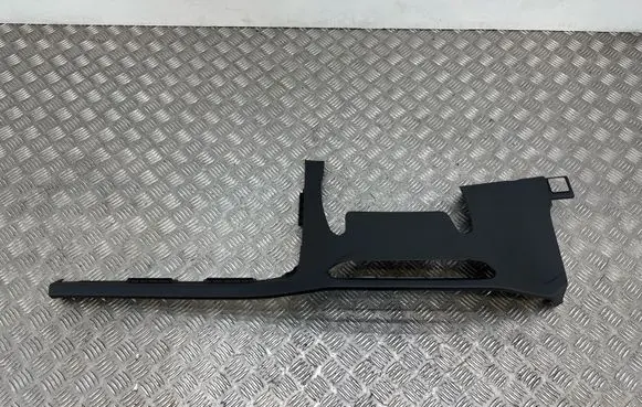 Skoda Enyaq iV Dashboard lower bottom trim panel 5LB857206