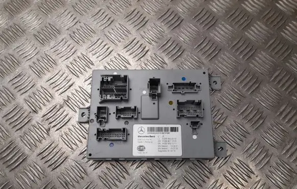 Mercedes-Benz C AMG W205 Comfort/convenience module A2059002019
