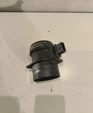 Volkswagen Golf V Mass air flow meter 03G906461C 0281002735 14858257