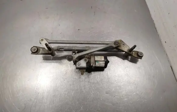 Opel Mokka Front wiper linkage and motor 95323223 a0168