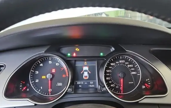 Audi A5 8T 8F Speedometer (instrument cluster) 8T0920983A IMPRK1584948