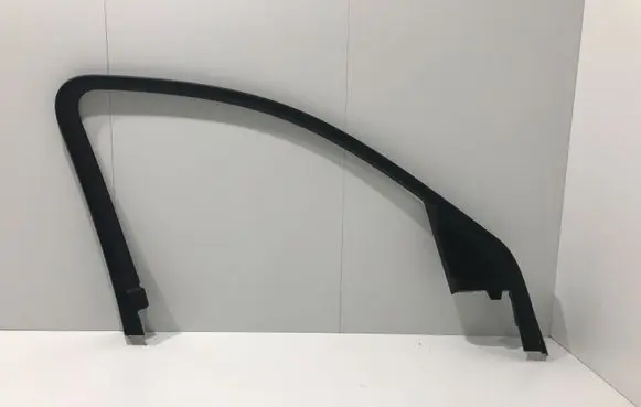 Audi Q5 SQ5 Front door glass trim molding 8R0867609