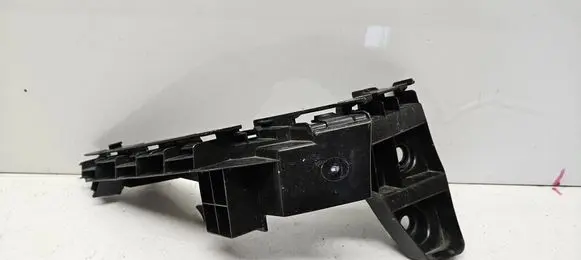 Volkswagen Golf VIII Rear bumper mounting bracket 5H6807393E