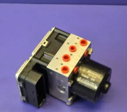 Porsche Macan (95B) ABS Pump 95B614517K 95B907379K 10021210804