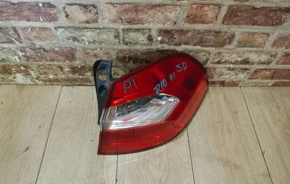 KIA Rio Rear/tail lights