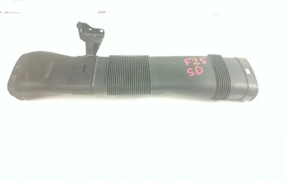 BMW X3 F25 Air intake hose/pipe 7811019