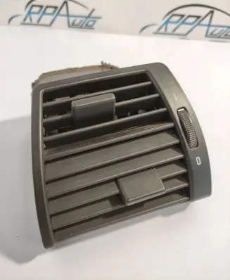 BMW X5 E53 Dash center air vent grill 64228402215