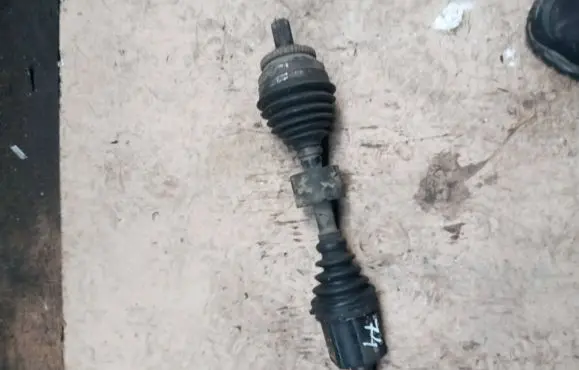 Volvo XC70 Front driveshaft 9480545