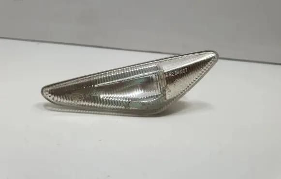 BMW X3 F25 Front fender indicator light 7171008 63137171008