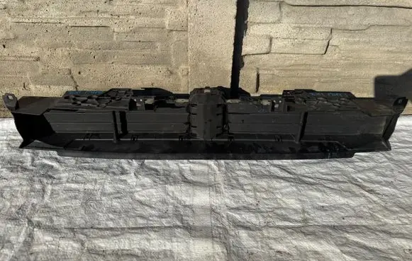BMW iX3 G08 Radiator trim 5A22690