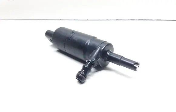 BMW 3 E90 E91 Headlight washer pump 8377430