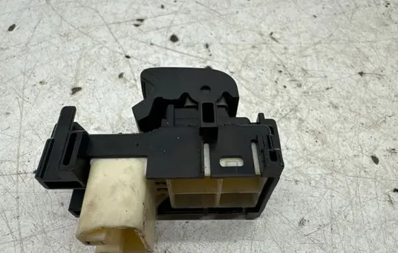 Electric window control switch