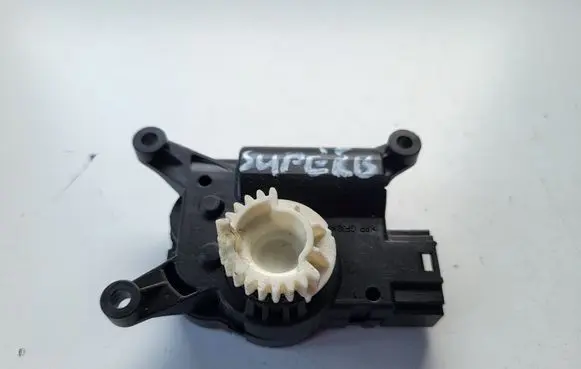 Skoda Superb B8 (3V) A/C air flow flap actuator/motor 