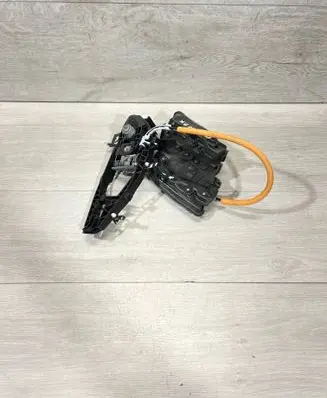 Front door lock