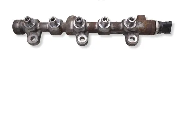 Renault Trafic II (X83) Fuel main line pipe 8200954113A 8200839258 8200703127