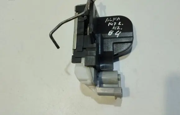 Alfa Romeo 147 Rear door lock B792