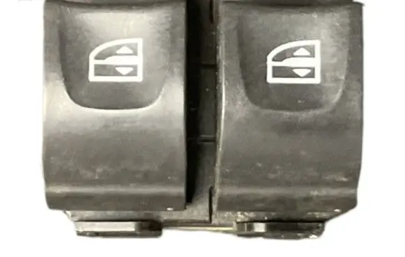 Renault Captur Electric window control switch 254117915R