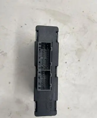 Mitsubishi Space Star Door central lock control unit/module MR238029
