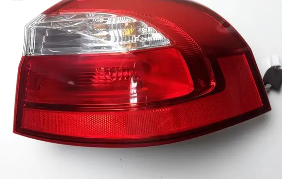 KIA Rio Rear/tail lights 924021W2R