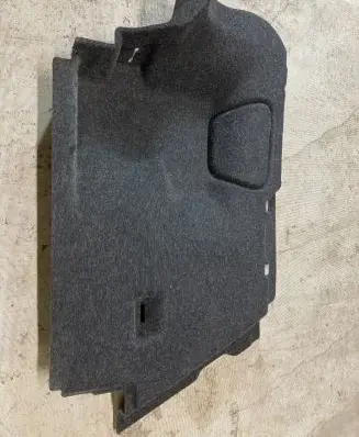Trunk/boot lower side trim panel